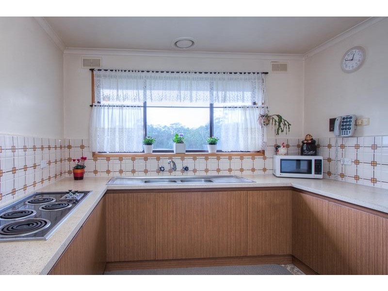 887 Blackforest Drive, Woodend VIC 3442
