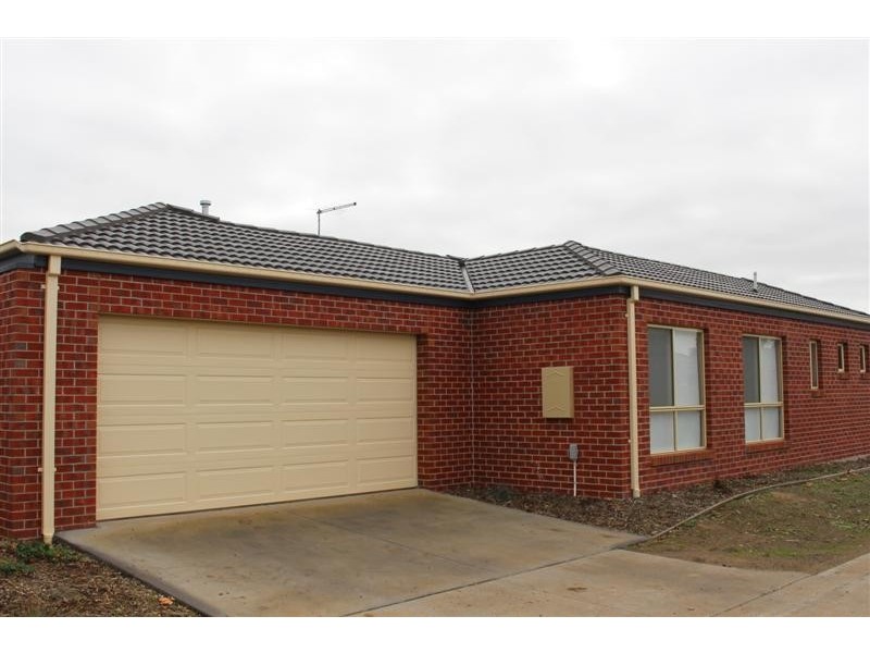 10 Elizabeth Court, Riddells Creek VIC 3431