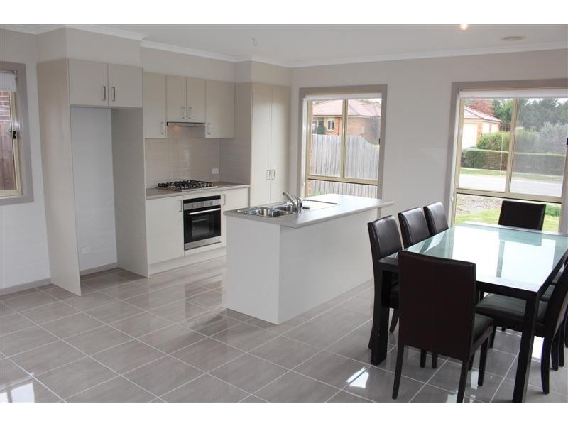 10 Elizabeth Court, Riddells Creek VIC 3431