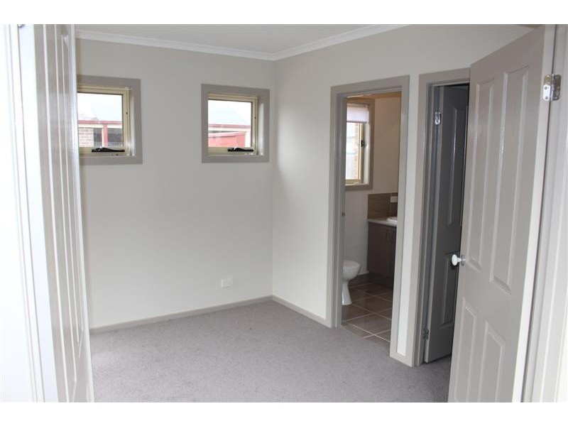 10 Elizabeth Court, Riddells Creek VIC 3431