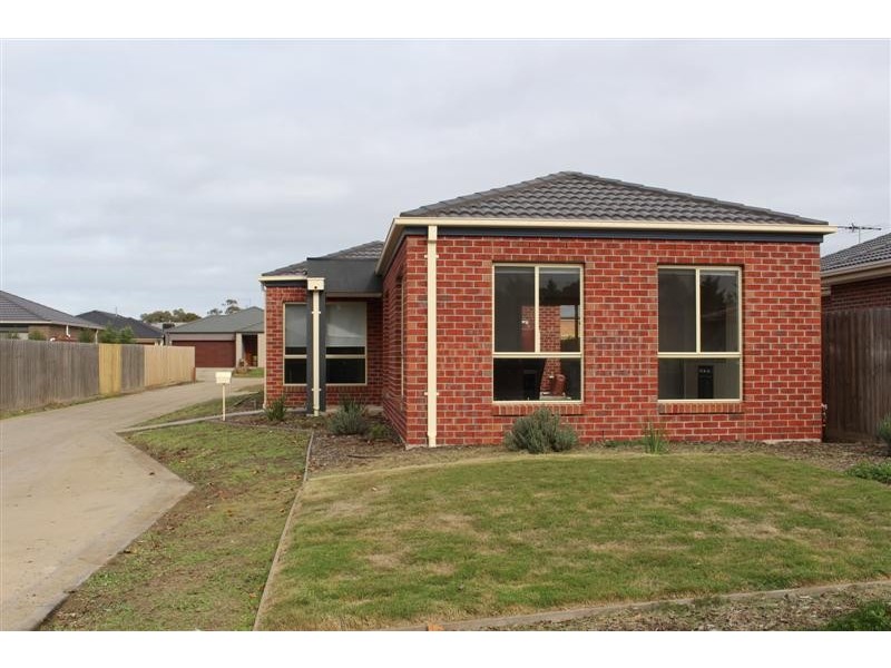 10 Elizabeth Court, Riddells Creek VIC 3431