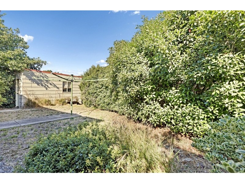 24 Hilltop Way, Gisborne VIC 3437