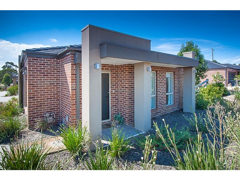 Unit 5/4 Francis Crescent, Gisborne VIC 3437