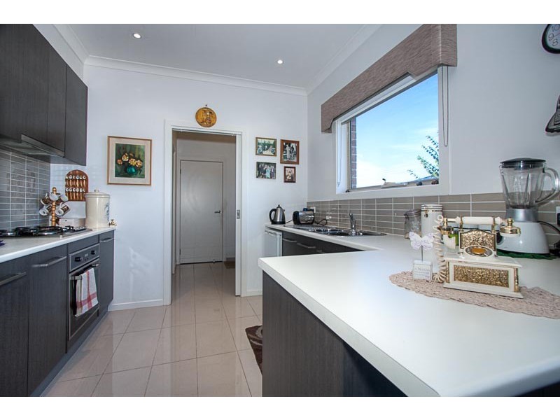 Unit 5/4 Francis Crescent, Gisborne VIC 3437