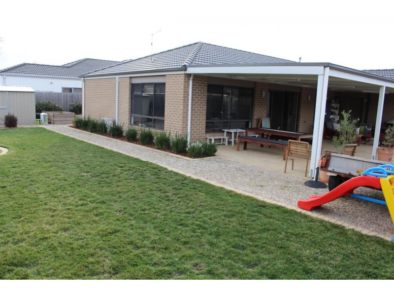 3 Colwyn Crt, New Gisborne VIC 3438
