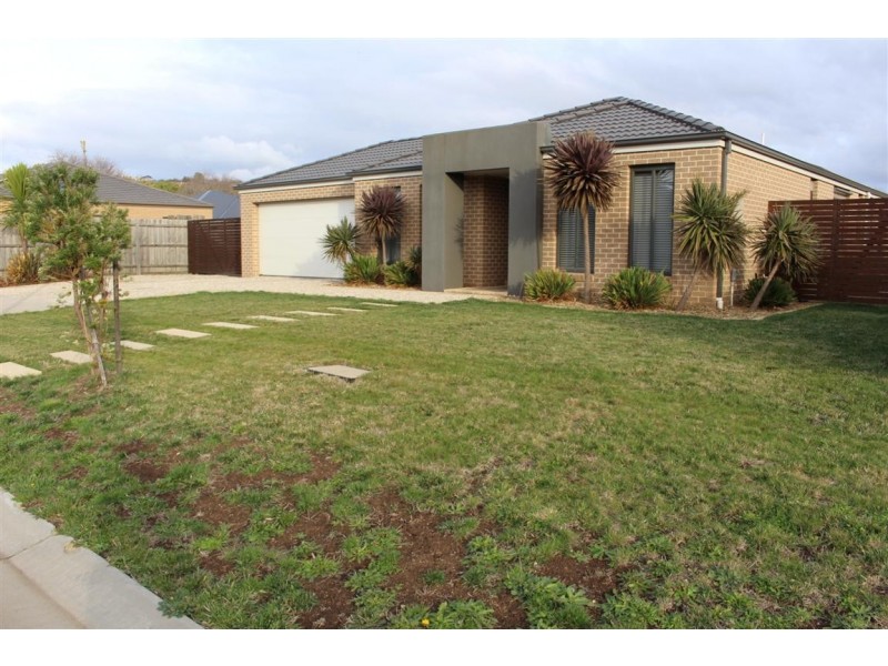 3 Colwyn Crt, New Gisborne VIC 3438