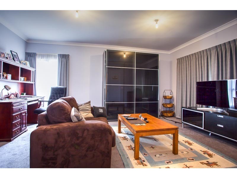 13 Dalray Crescent, New Gisborne VIC 3438