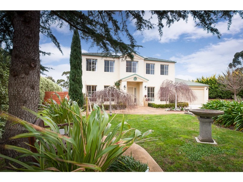 41 Cherry Lane, Gisborne VIC 3437