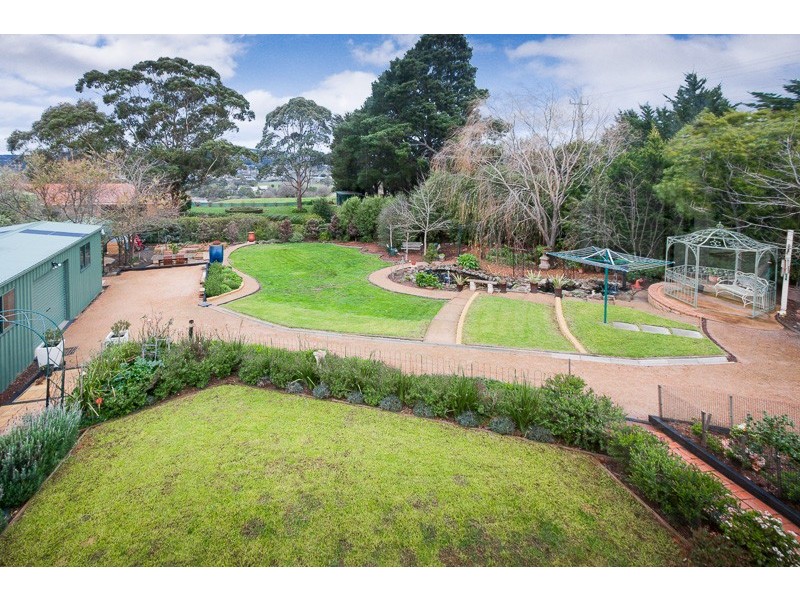 41 Cherry Lane, Gisborne VIC 3437