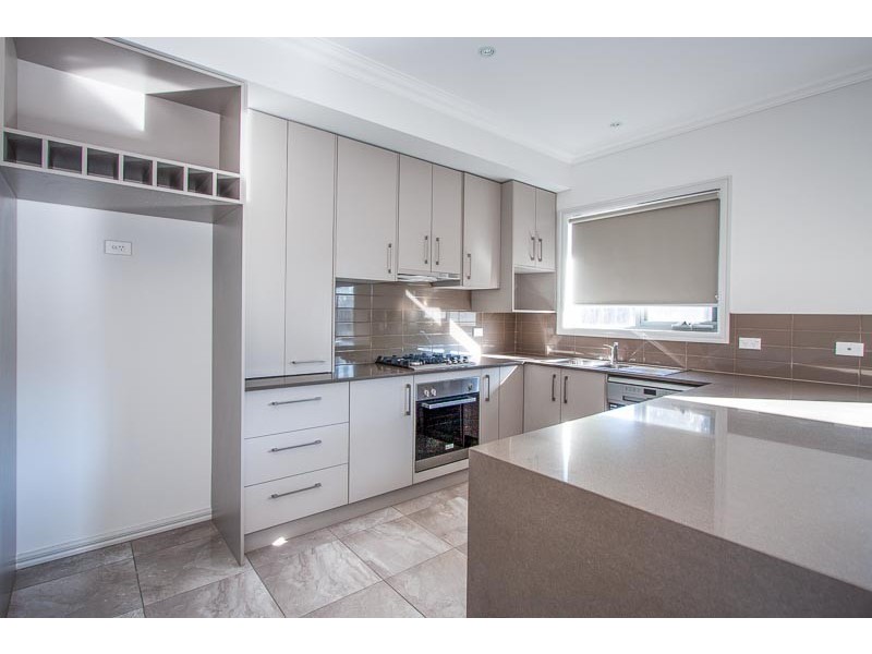 Unit 5/11 Morrow Road, Gisborne VIC 3437