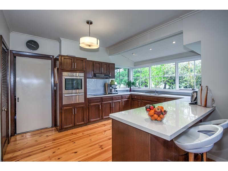 104 Benson Road, Gisborne South VIC 3437