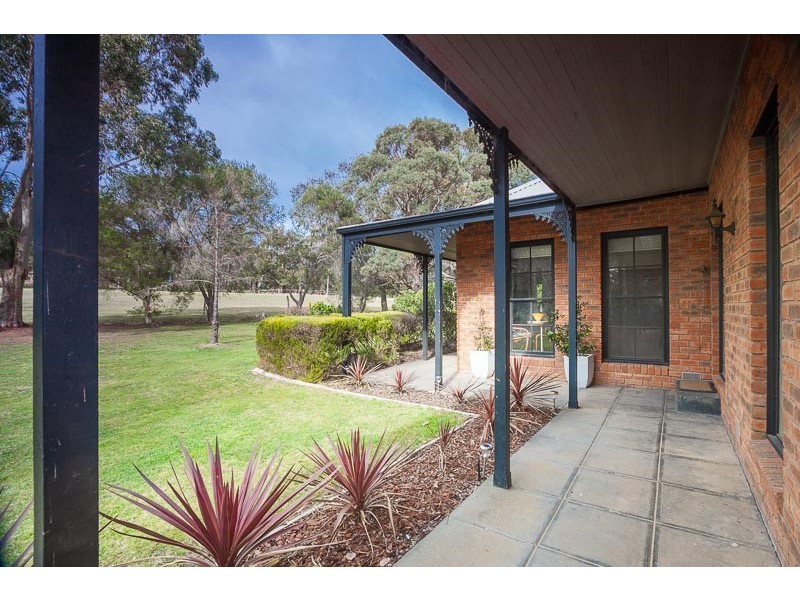 104 Benson Road, Gisborne South VIC 3437