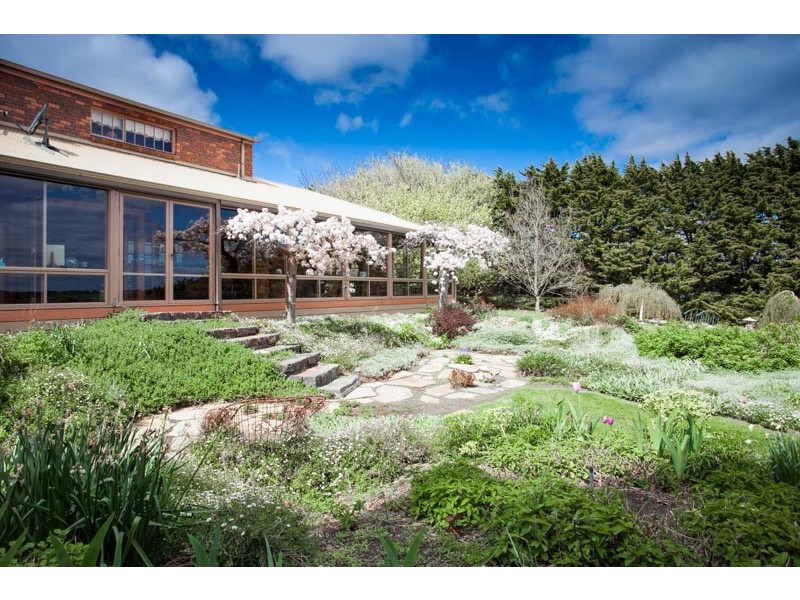 184 Benson Road, Gisborne South VIC 3437