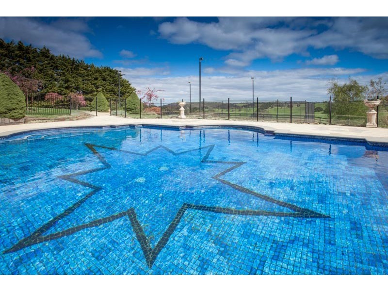 184 Benson Road, Gisborne South VIC 3437