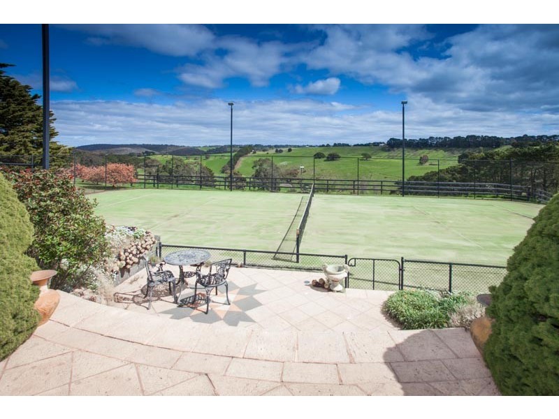184 Benson Road, Gisborne South VIC 3437