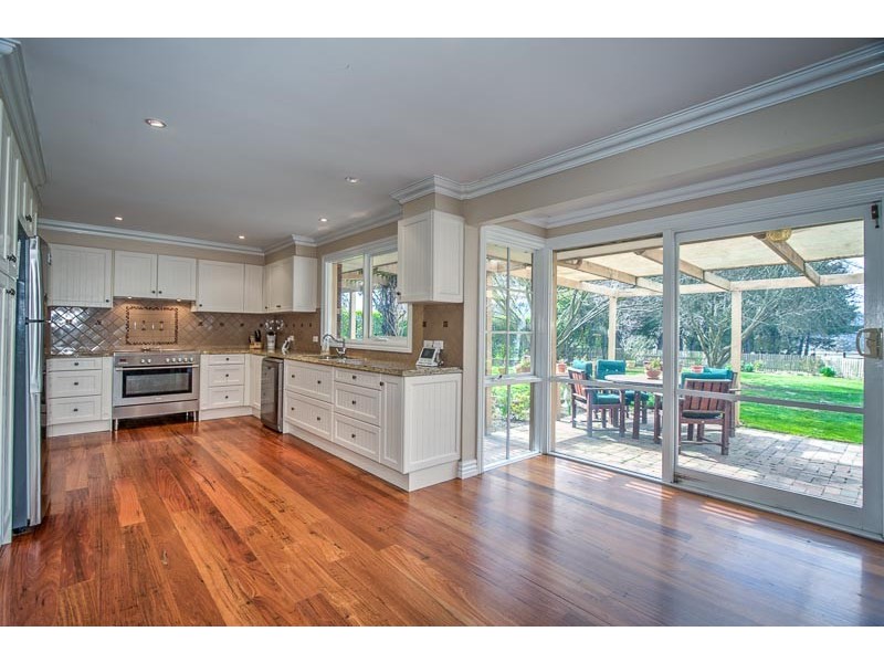 60 Hastings Drive, New Gisborne VIC 3438