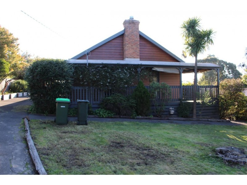 34 Stephen Street, Gisborne VIC 3437