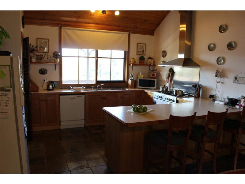 34 Stephen Street, Gisborne VIC 3437