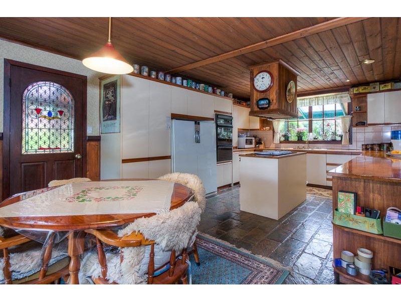 60 Marshall Avenue, Macedon VIC 3440