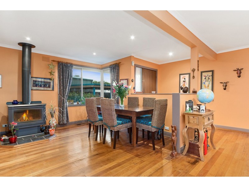 1 Farrell Street, New Gisborne VIC 3438