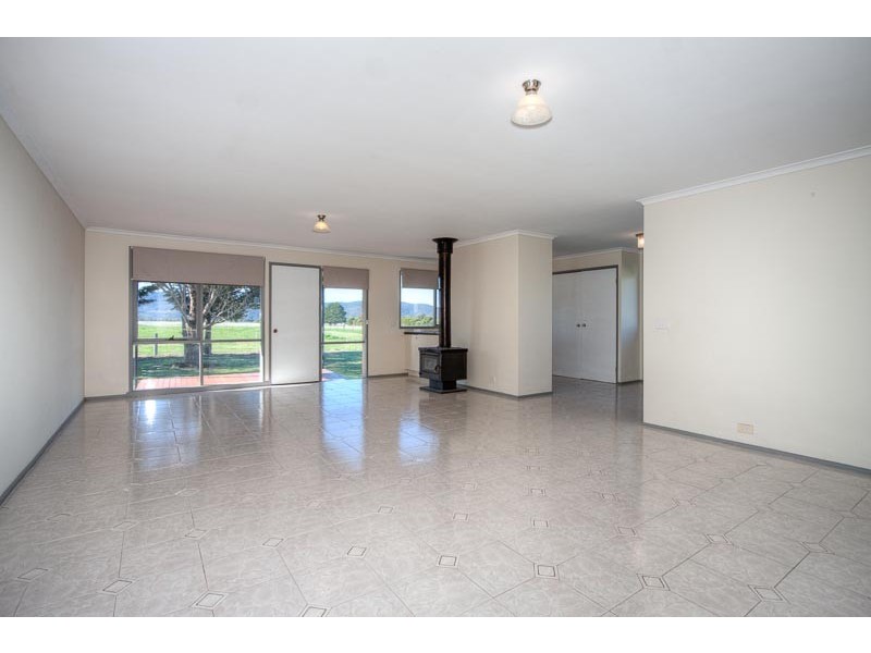 349 Kilmore Rd, Gisborne VIC 3437