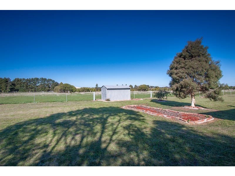 349 Kilmore Rd, Gisborne VIC 3437
