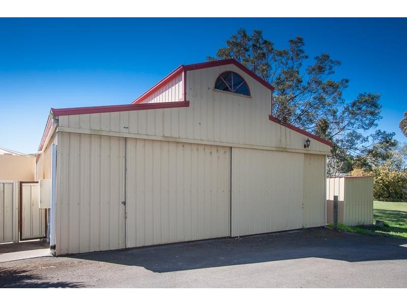 242 Couangalt Road, Gisborne South VIC 3437