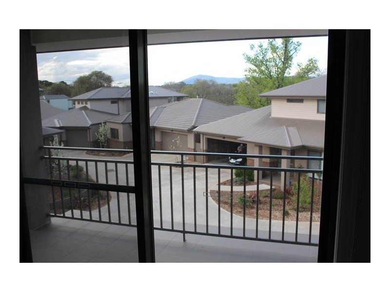 7/9 Rodney Street, Gisborne VIC 3437