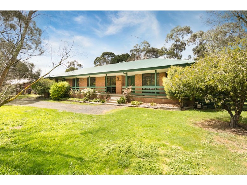 9 Penny Green Drive, Gisborne VIC 3437