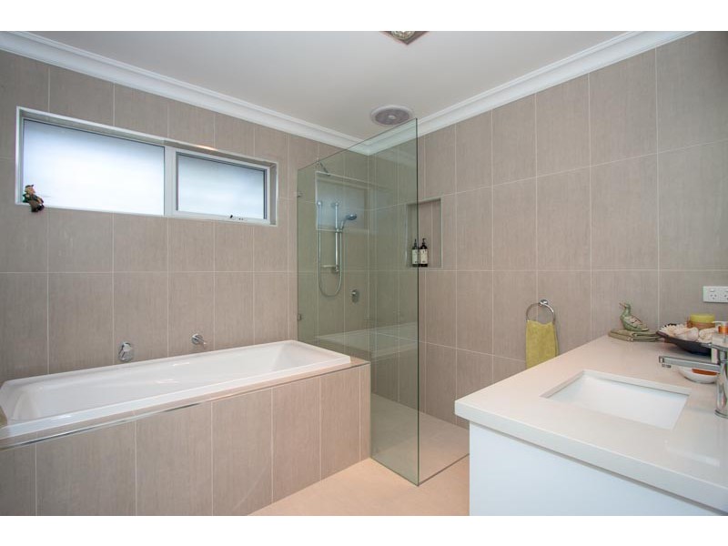 85 Willowbank Road, Gisborne VIC 3437