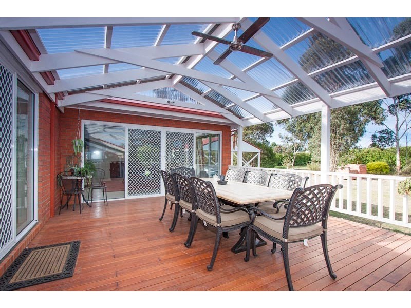 85 Willowbank Road, Gisborne VIC 3437