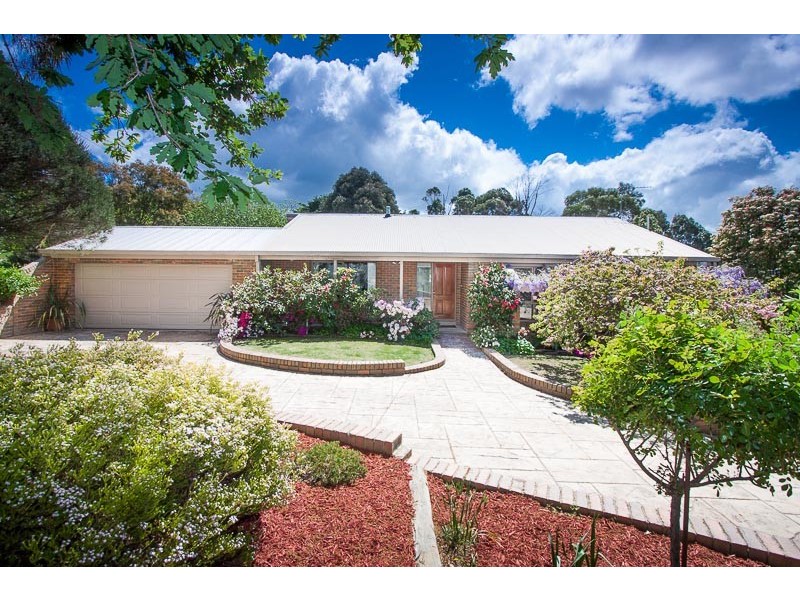 1 Curtis Court, Gisborne VIC 3437