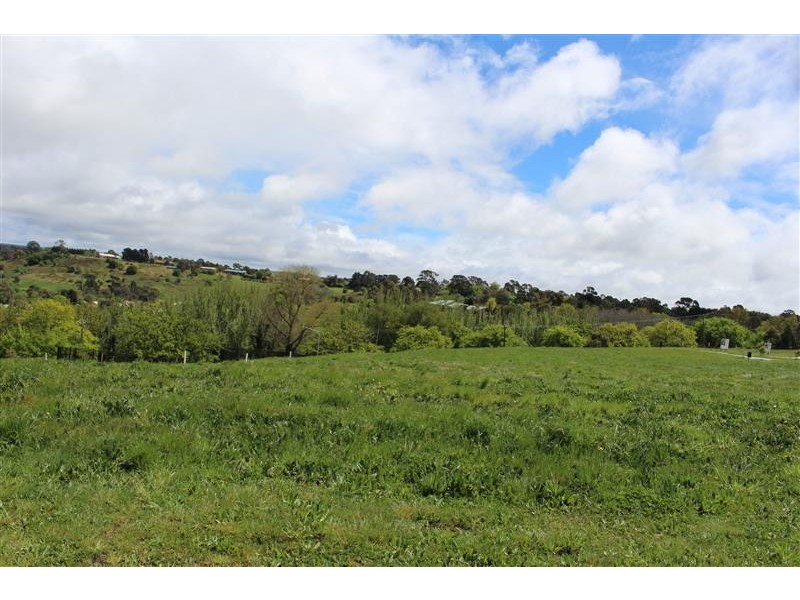 9a Wallaby Run, Gisborne VIC 3437