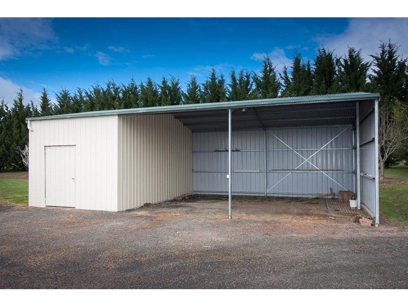 680 Chanters Lane,, Tylden VIC 3444