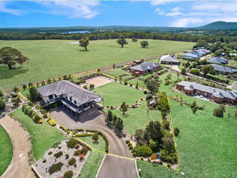 3 Collis Court, Gisborne VIC 3437