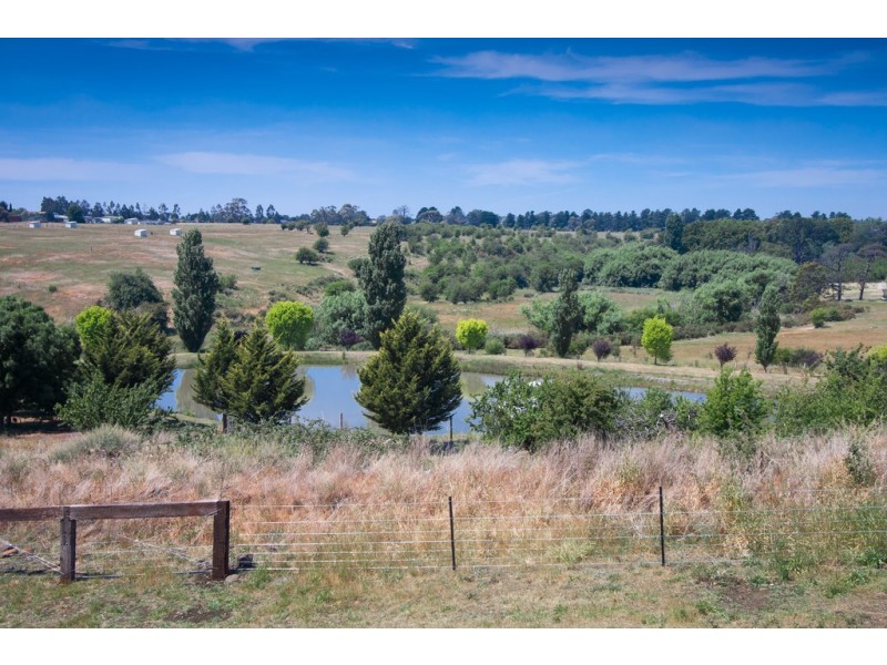 Lot 2/32 Williams Lane, Riddells Creek VIC 3431
