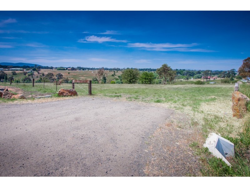 Lot 2/32 Williams Lane, Riddells Creek VIC 3431