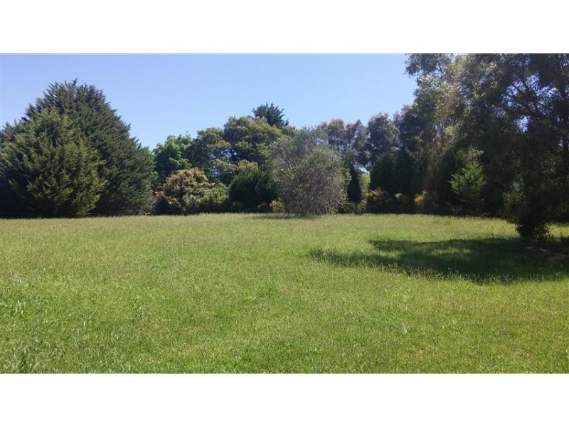 10 Greene Street, Macedon VIC 3440