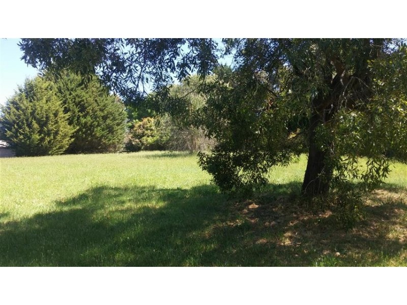 10 Greene Street, Macedon VIC 3440