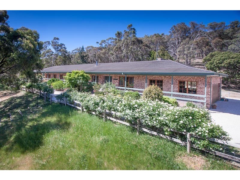 96 Brougham Road, Mount Macedon VIC 3441