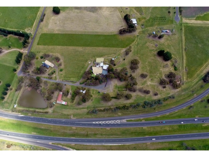 33 Cadana Road, Gisborne South VIC 3437