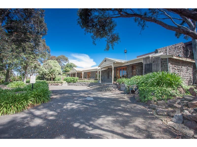 33 Cadana Road, Gisborne South VIC 3437