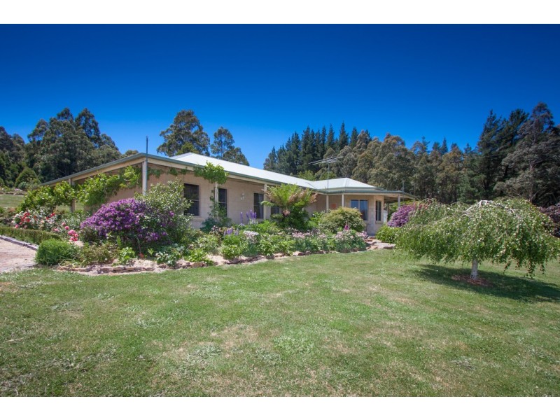 130 Mountains Road, Cherokee VIC 3434