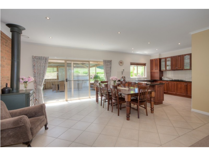 130 Mountains Road, Cherokee VIC 3434