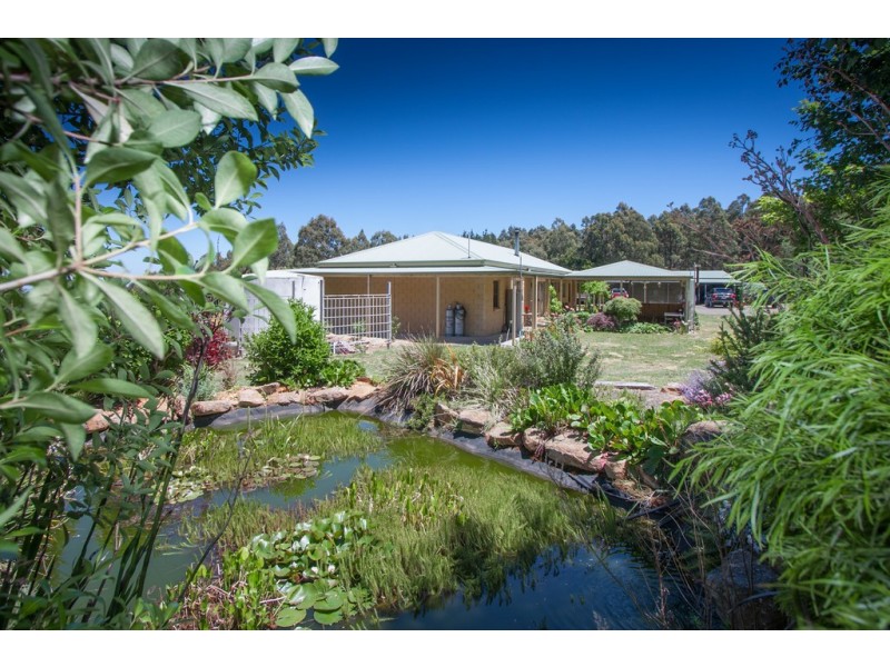 130 Mountains Road, Cherokee VIC 3434