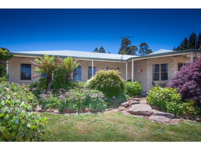 130 Mountains Road, Cherokee VIC 3434