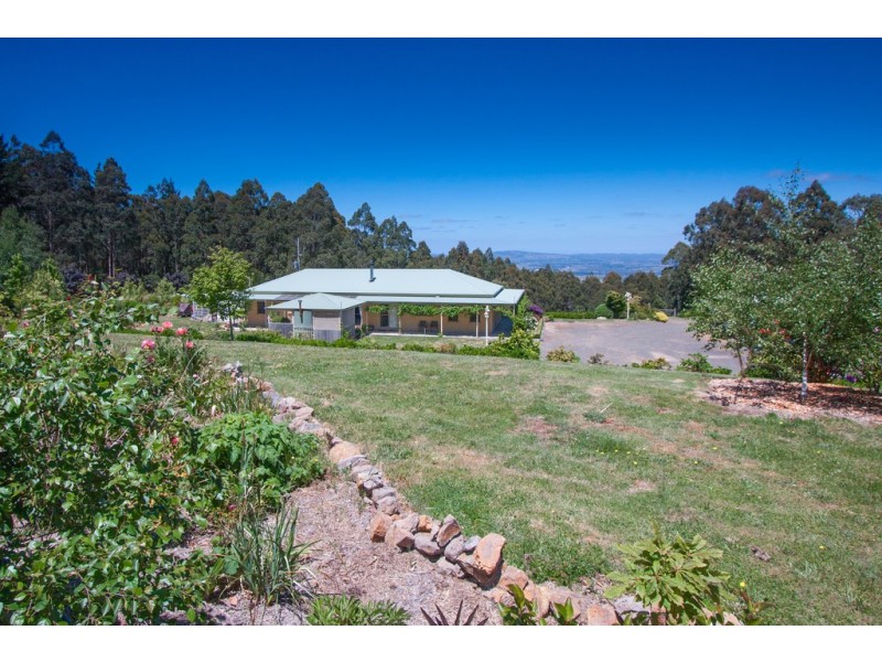 130 Mountains Road, Cherokee VIC 3434