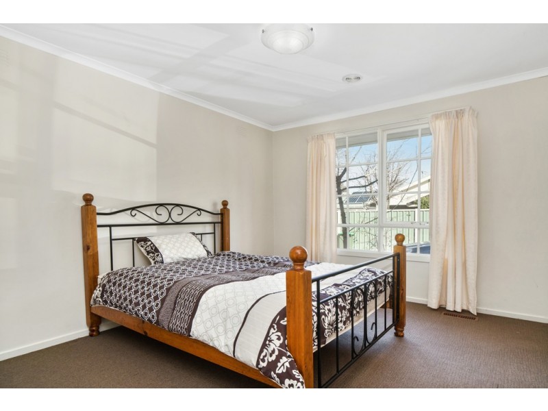 1 Thom Street, New Gisborne VIC 3438