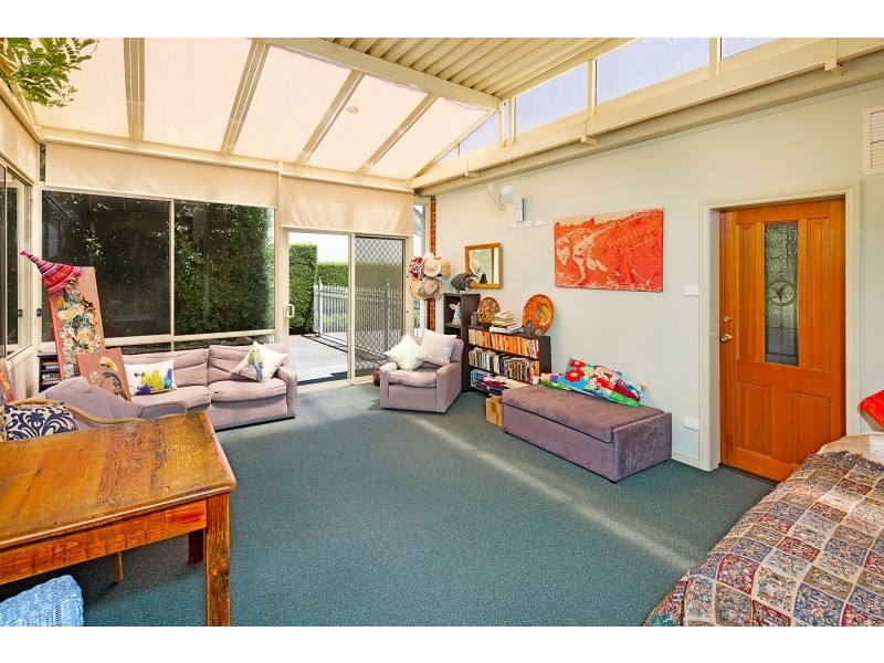1 Carinya Drive, Gisborne VIC 3437