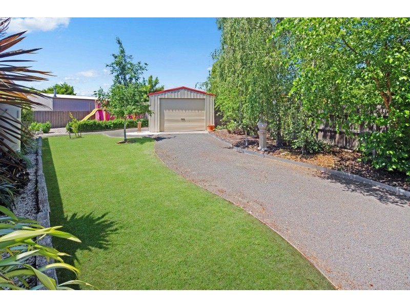 7 Comic Court, New Gisborne VIC 3438